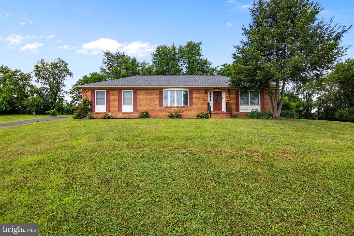 Property Photo: 384 Stephen Lane WV 25414