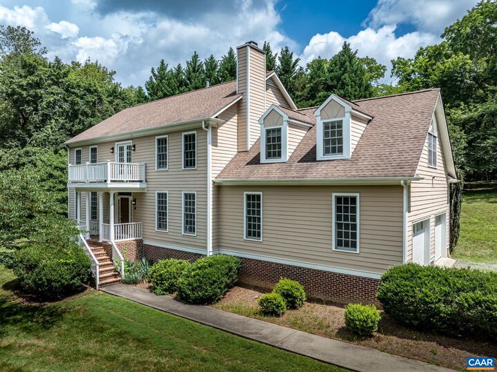 Property Photo: 505 Georgetown Rd VA 22901