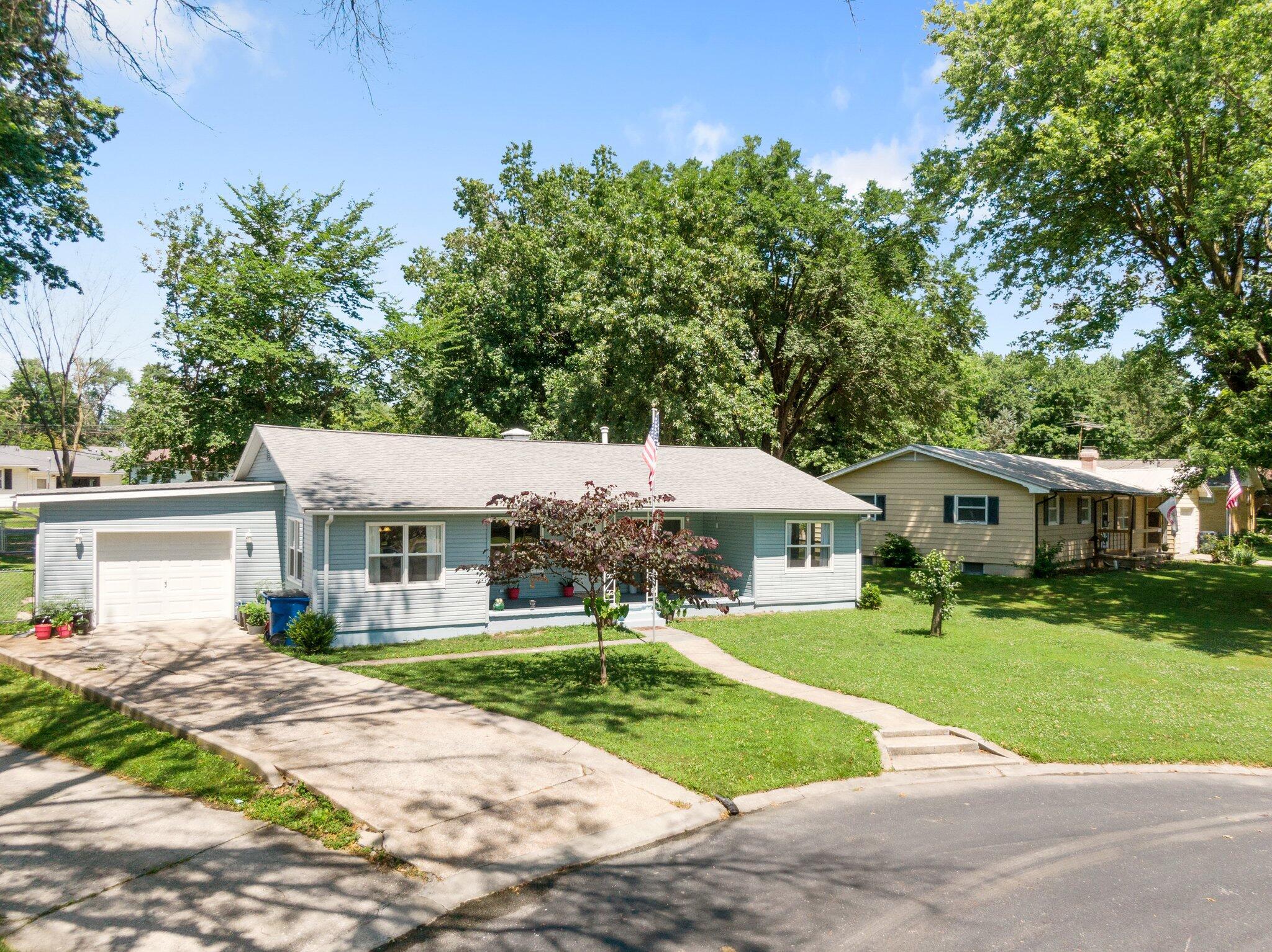 Property Photo:  517 Merry Dale Dr  MO 65081 
