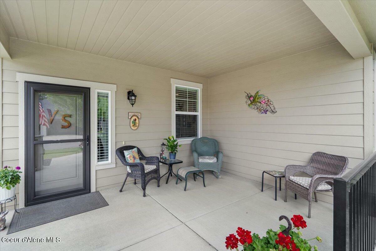 Property Photo: 6897 N Gassendi Dr ID 83815