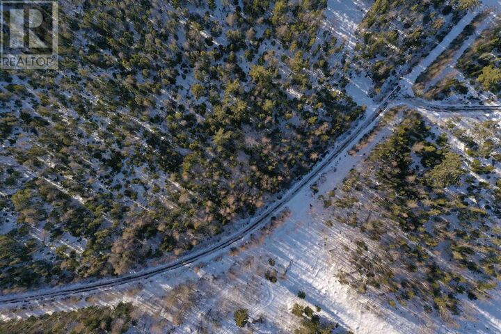 Emerald Drive, Emerald Estates — photo 1
