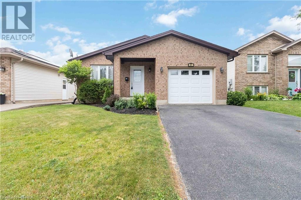 Property Photo: 61 St. Patrick'S Drive ON N3T 6L4