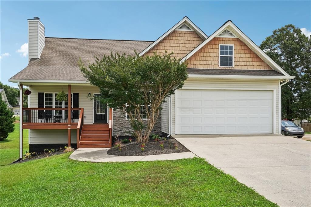 Property Photo: 742 Calloway Drive GA 30153