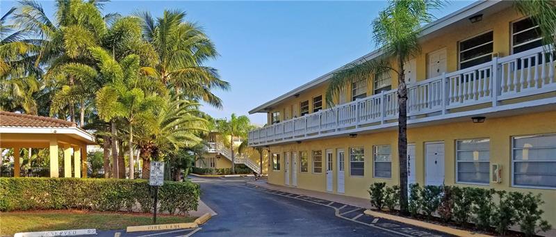 Property Photo:  4051 NE 13th Av 52-3  FL 33334 