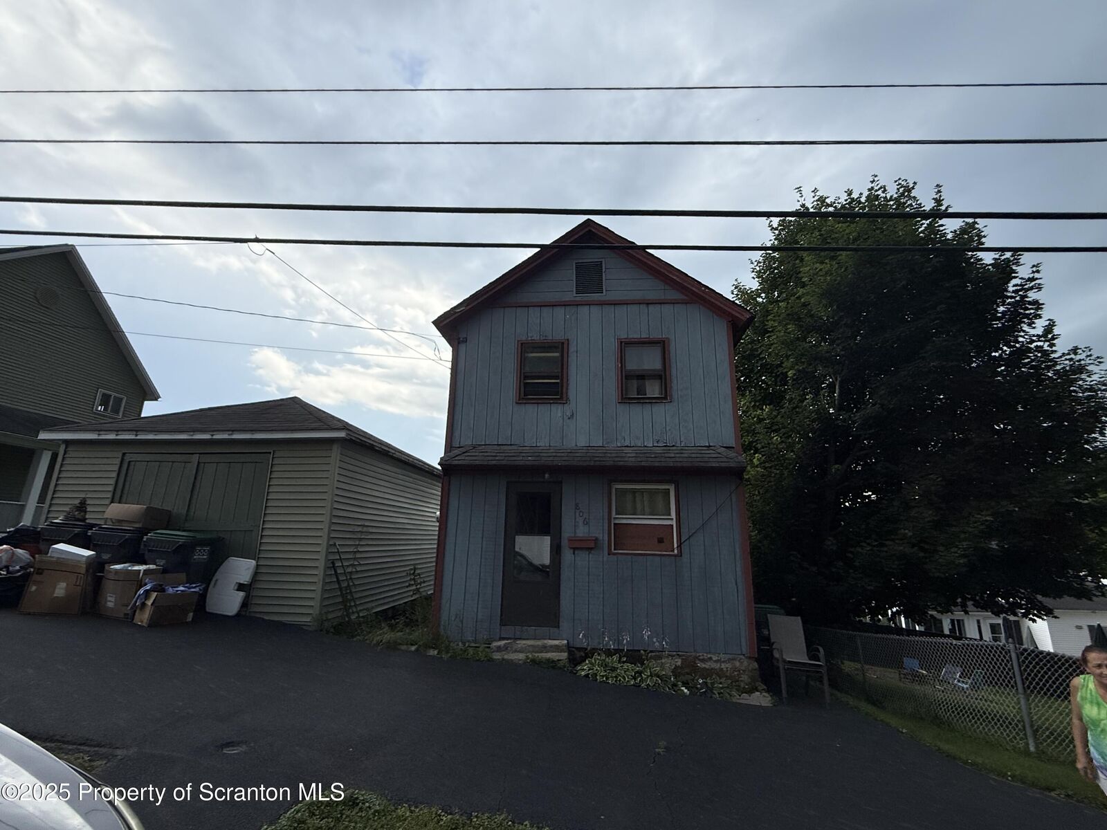 Property Photo: 806 Pine Street PA 18433