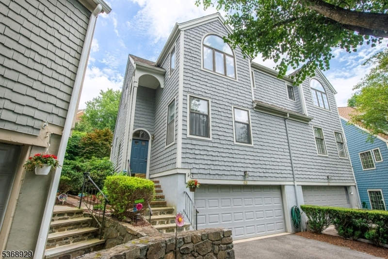 Property Photo: 43 Tanager Ct NJ 07470