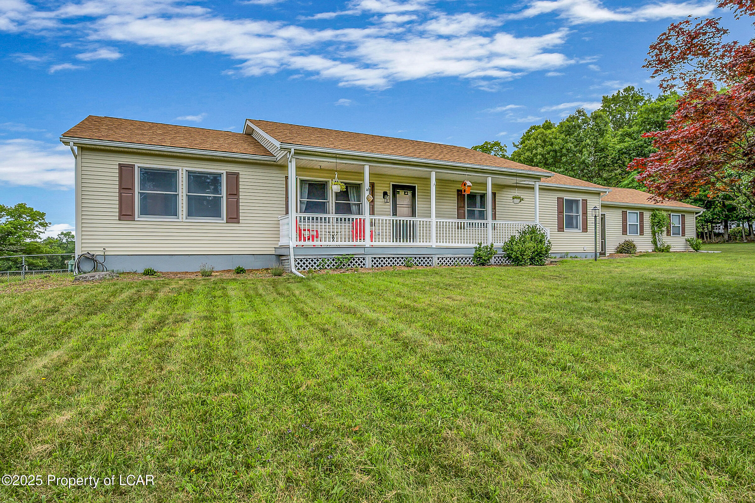 Property Photo: 221 Main Road PA 18707