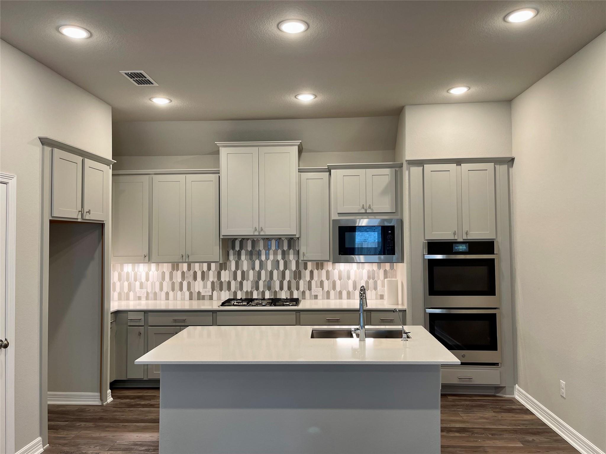 Property Photo: 24226 Maple Summit Lane TX 77494