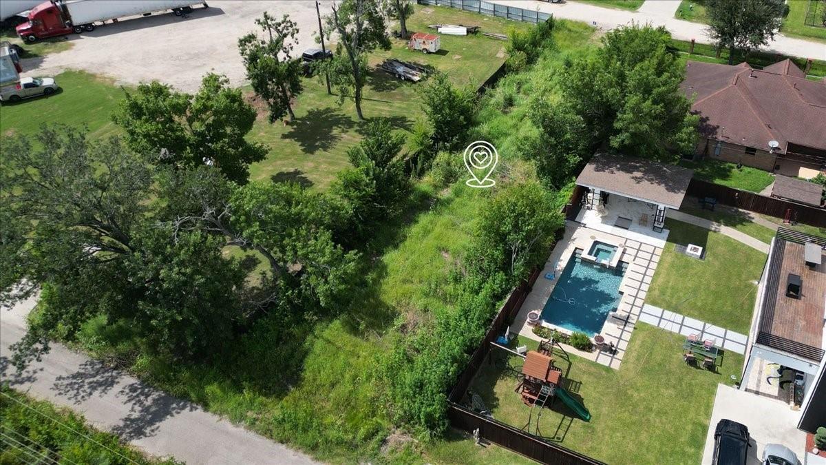 Property Photo: 0 Edgebrook Drive TX 77034