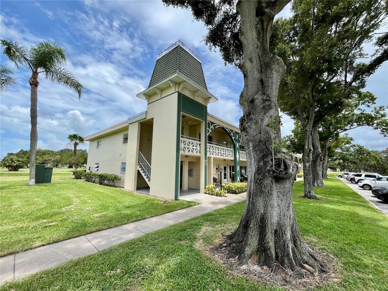 Property Photo:  2400 Franciscan Drive 28  FL 33763 