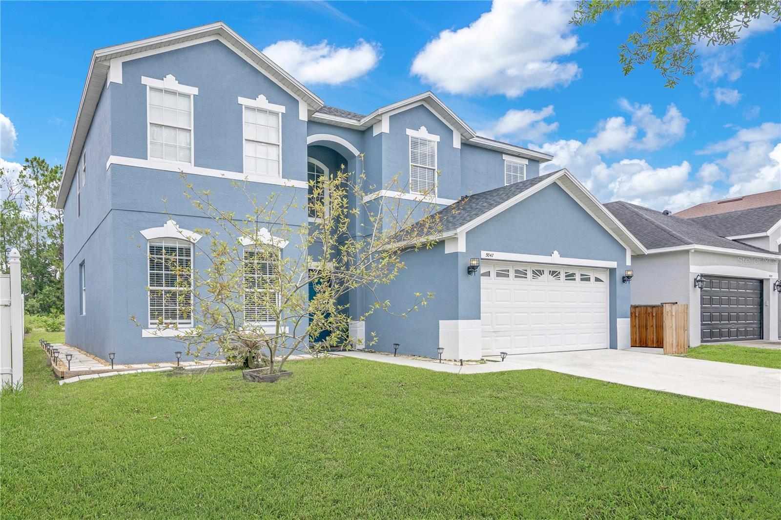 Property Photo: 5047 Adair Oak Drive FL 32829