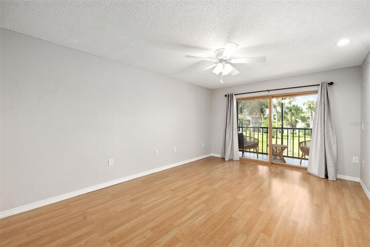 Property Photo: 3217 Beneva Road 204 FL 34232