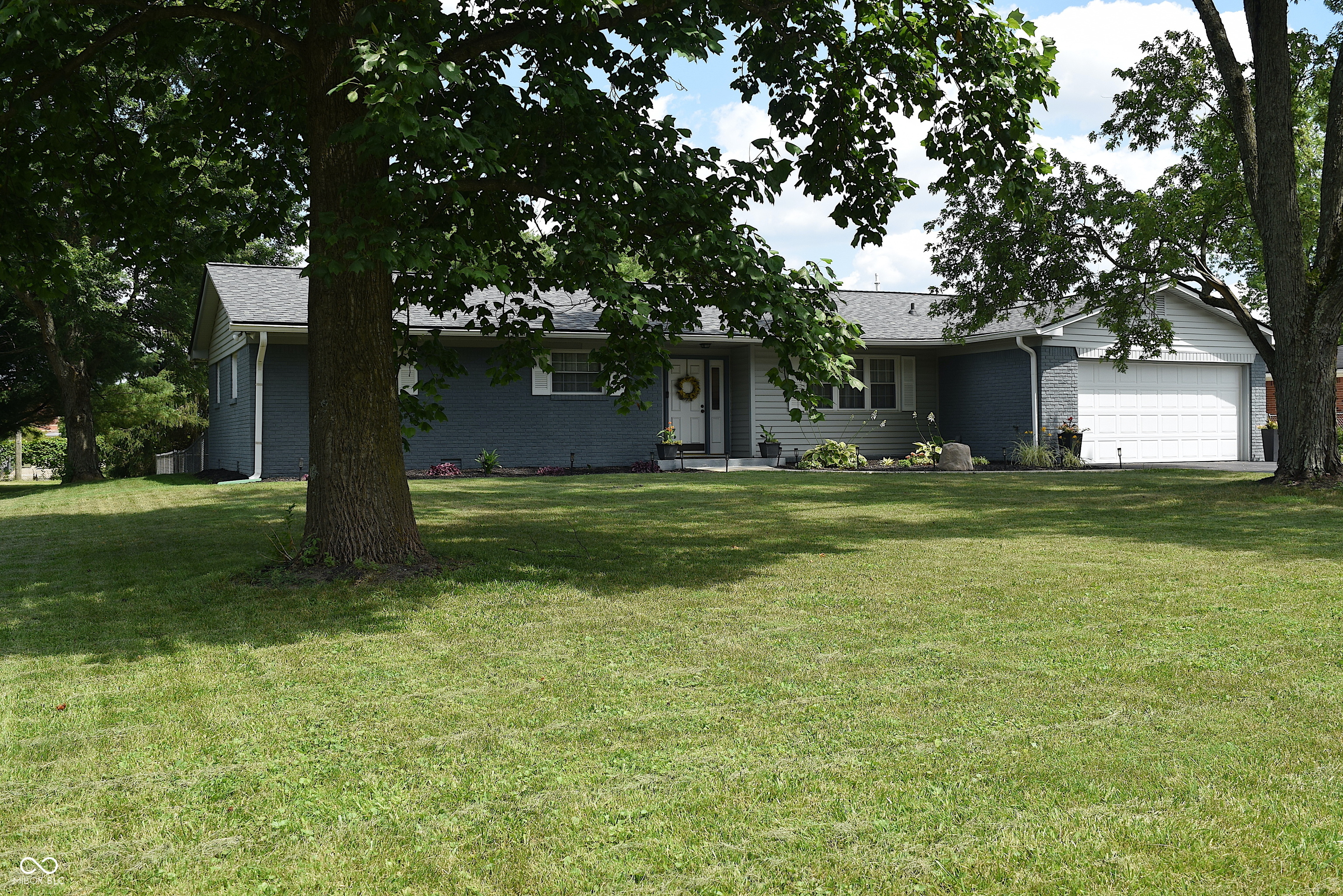 Property Photo: 5625 S 950 E IN 46077