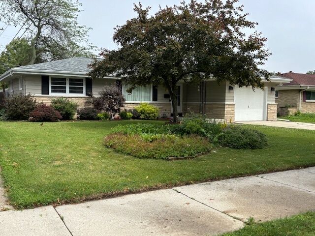 Property Photo:  3201 S 11th St  WI 53081 