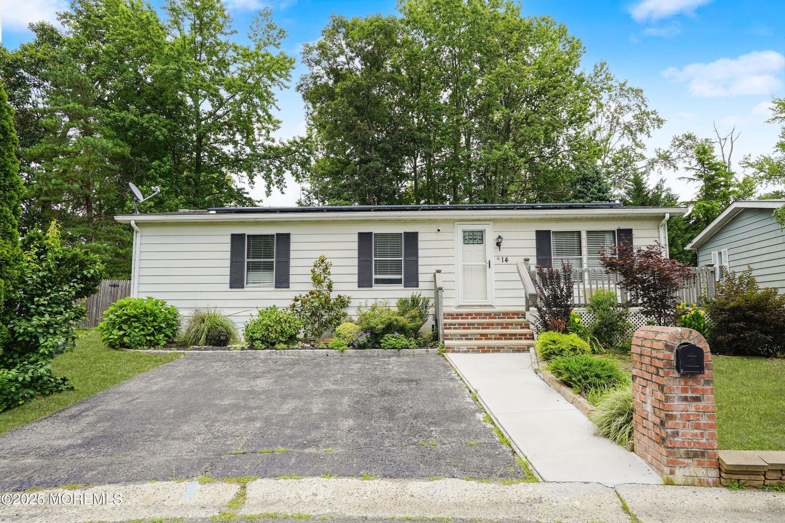 Property Photo: 14 Cedar Court NJ 07726
