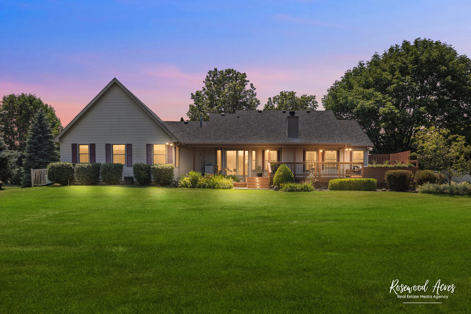Property Photo: 2355 Ashley Turn IL 60901
