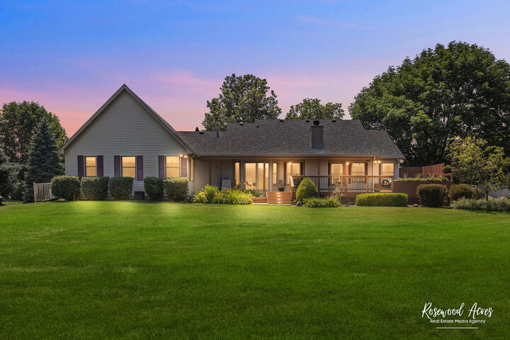 Property Photo:  2355 Ashley Turn  IL 60901 
