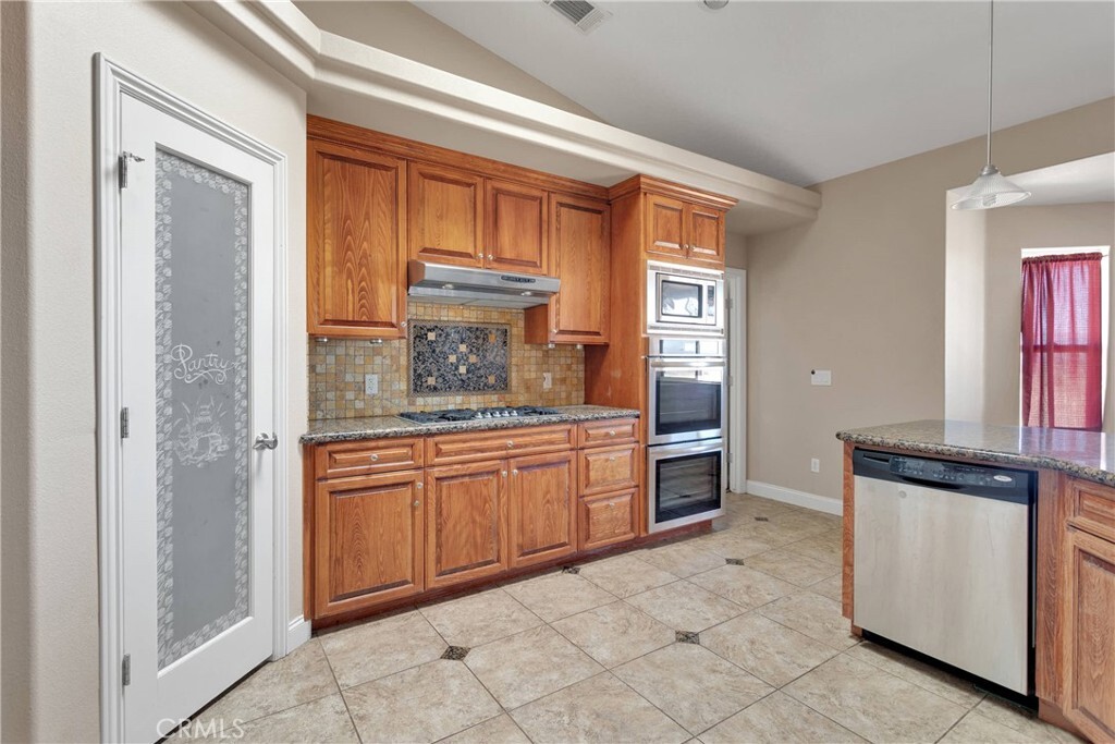Property Photo: 15090 Olema Road CA 92307