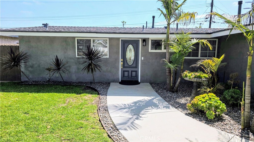 Property Photo: 2108 Raleigh Avenue CA 92627