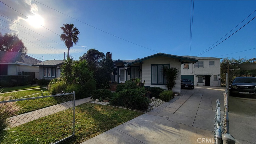 Property Photo: 254 Thorne Street CA 90042