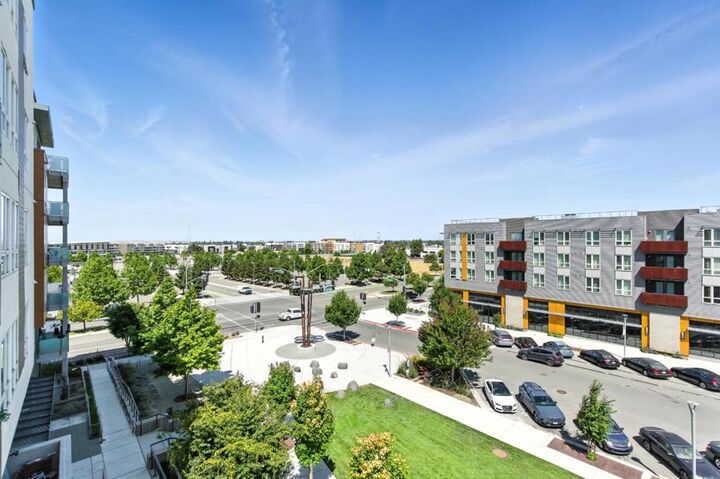 Property Photo:  45128 Warm Springs Boulevard 456  CA 94539 