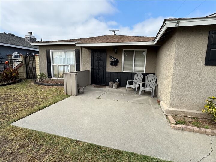 Property Photo:  14052 Reis Street  CA 90604 
