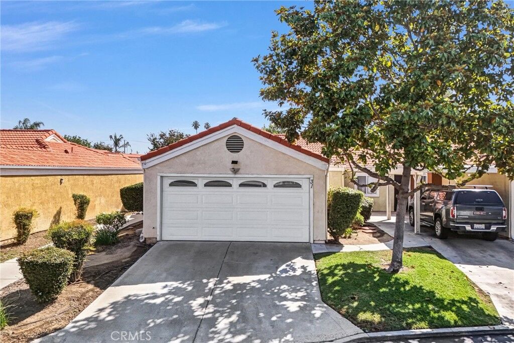 Property Photo:  3738 Harrison Street 31  CA 92503 