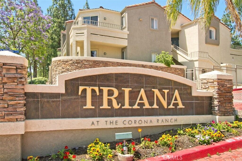 Property Photo:  2045 Las Colinas Circle 103  CA 92879 