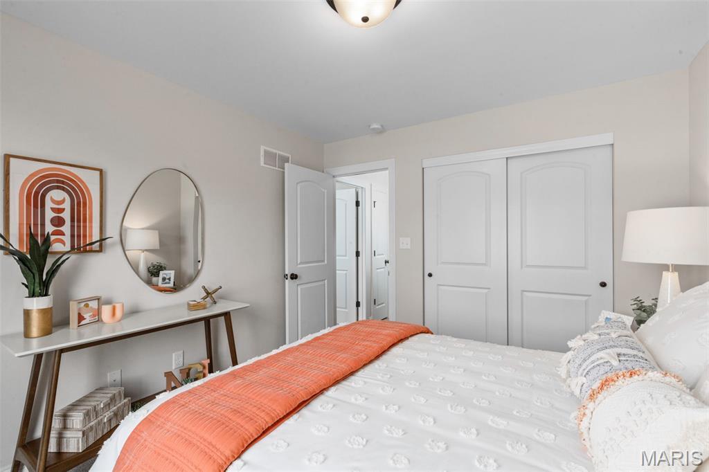 Property Photo:  2 Hickory At Regal Pines Enclave  MO 63021 