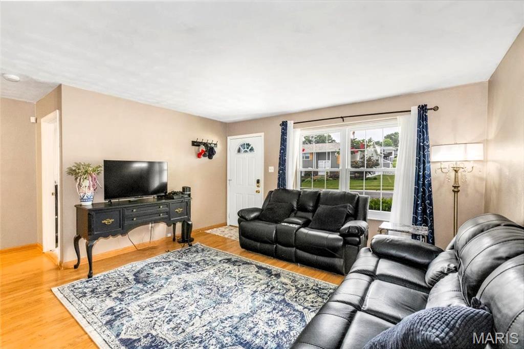 Property Photo: 5661 Chalet Hill Drive MO 63129