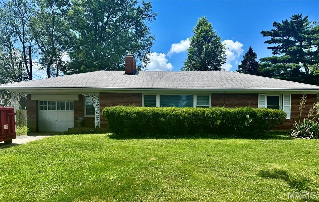 1709 Korando Avenue  St Louis MO 63114 photo