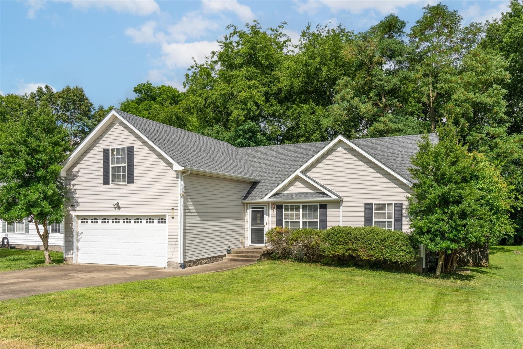 Property Photo:  3673 Kendra Ct S  TN 37040 