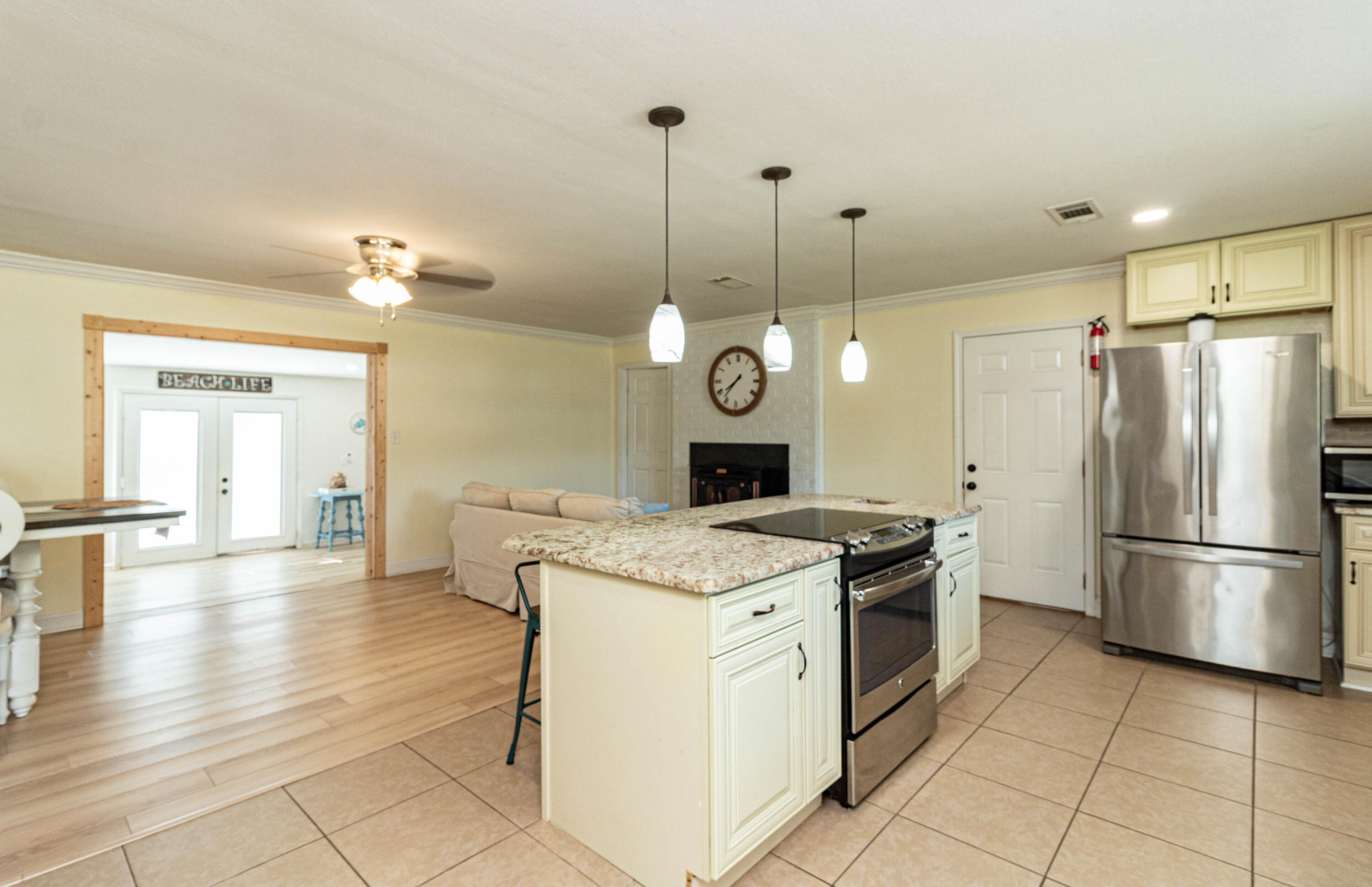 Property Photo: 1969 Frontera Street FL 32566