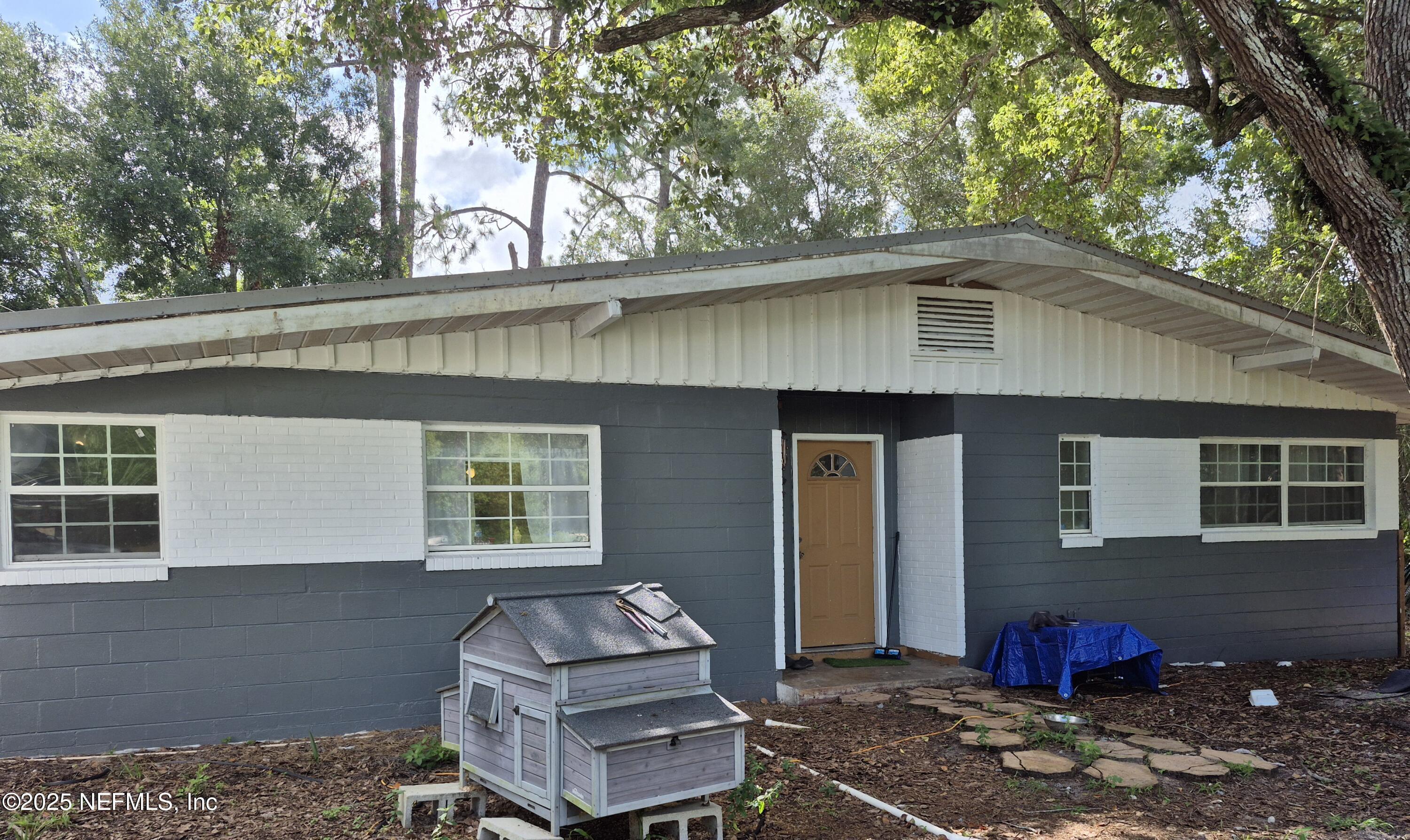 Property Photo:  282 Byrd Road  FL 32112 