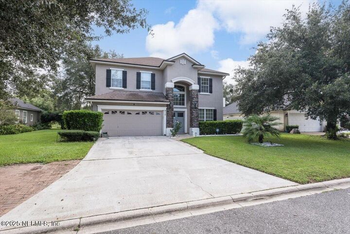 Property Photo: 612 Chestwood Chase Drive FL 32065