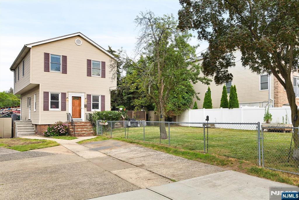 Property Photo: 274 Warren Street NJ 07071