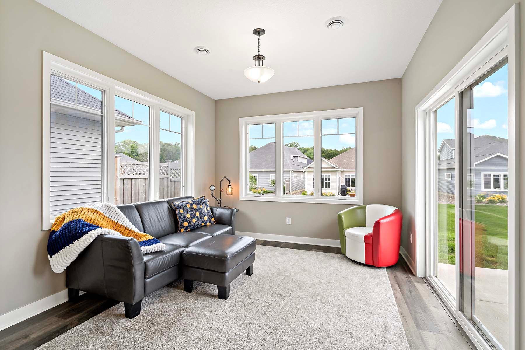 Property Photo:  6754 Woodland Cove Boulevard  MN 55331 