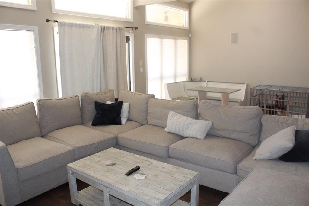 Property Photo:  441 NW Chimney Creek Drive  OK 73505 