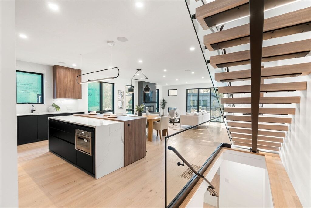 Property Photo:  19 Cottage Park  MA 02140 