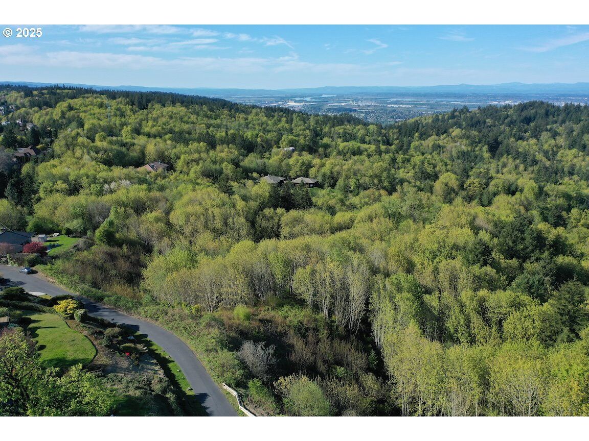 Property Photo: NW Ramsey Crest Dr OR 97229