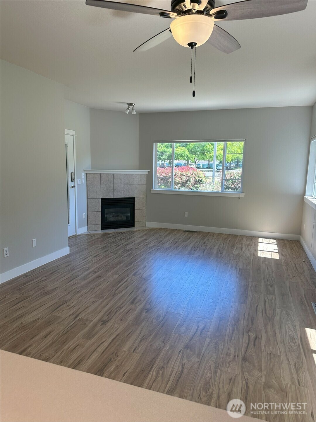 Property Photo: 515 W Kellogg Road WA 98226