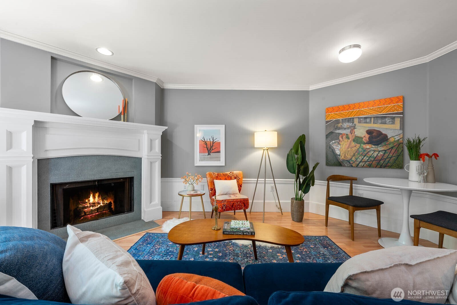 Property Photo: 727 N 85th Street 102 WA 98103