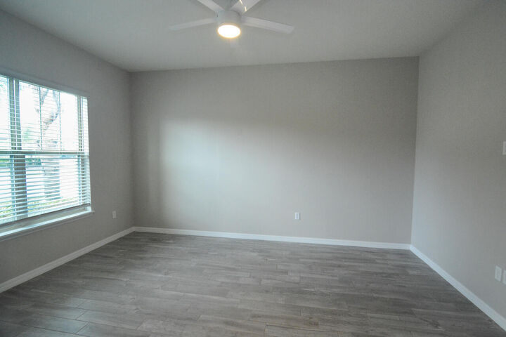 Property Photo: 902 Foal Point FL 32765