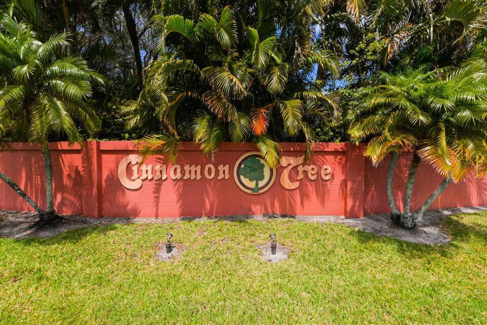 3957 NW Cinnamon Tree Circle  Jensen Beach FL 34957 photo