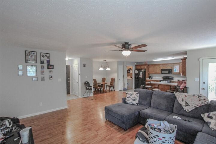 Property Photo:  203 Wilmington Court  KY 42101 