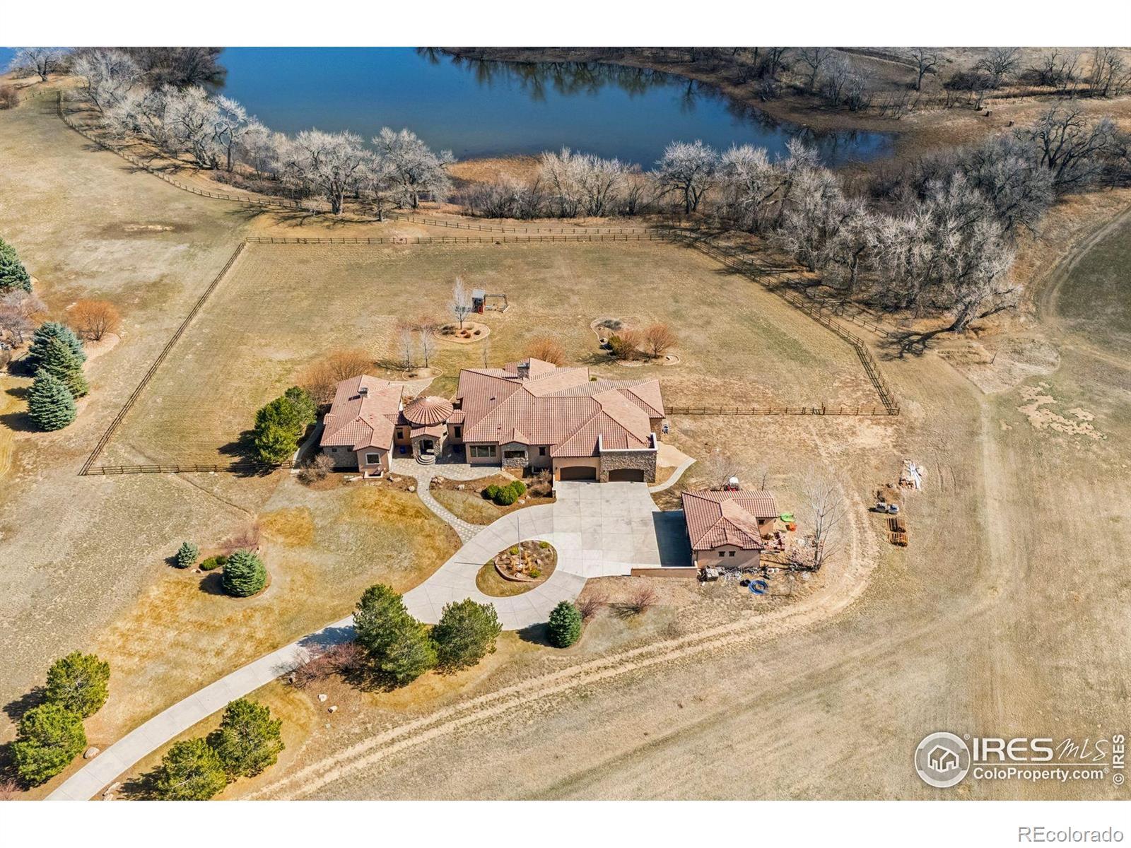 Property Photo: 2102 Shoreside Drive CO 80513