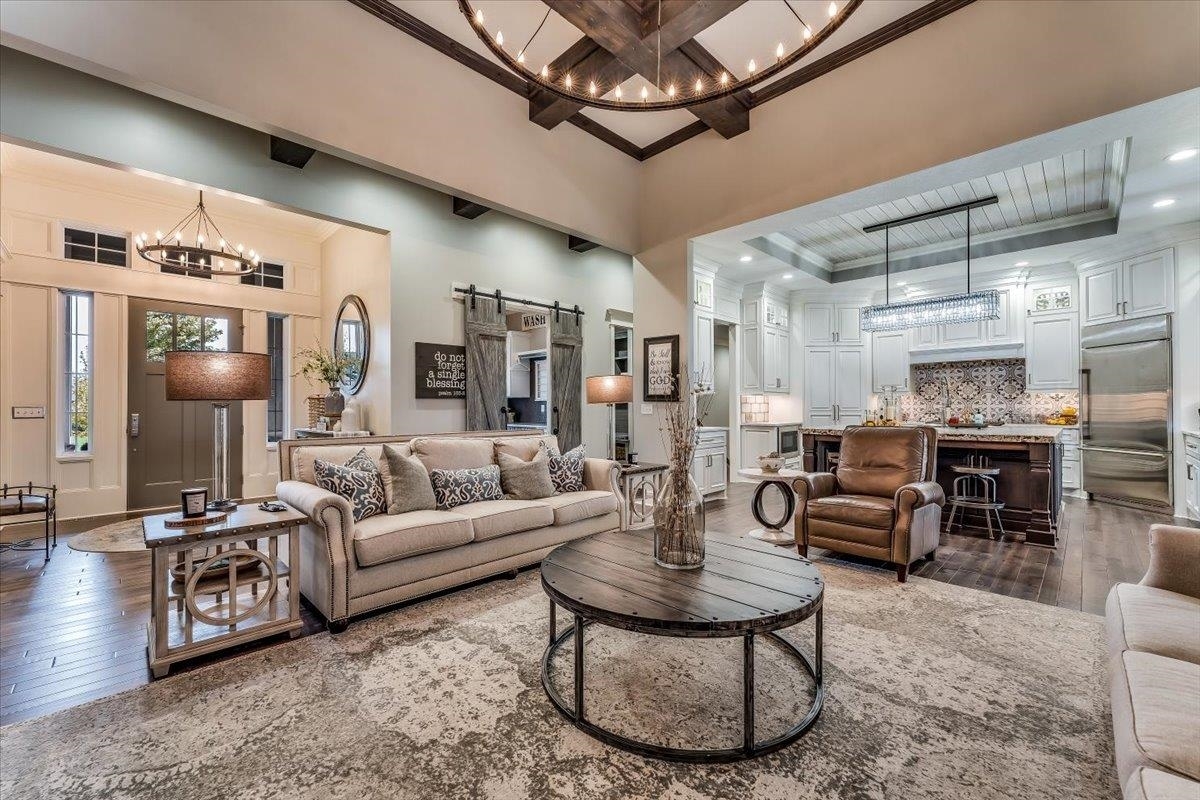 Property Photo: 3904 N Lily Cir KS 67101