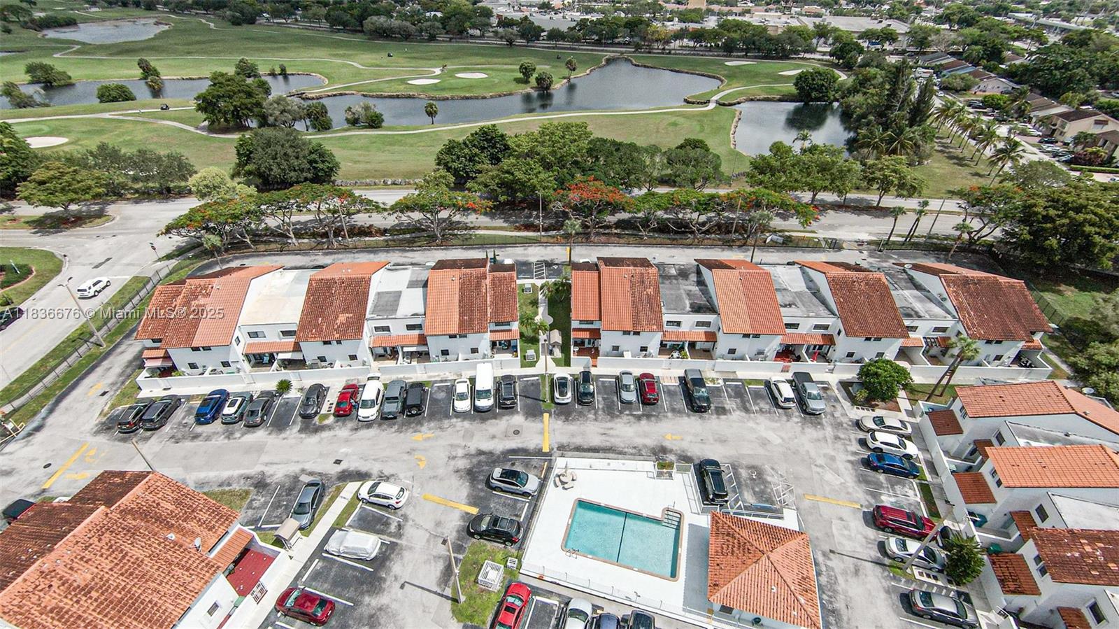 Property Photo: 6211 SW 138th Ct J FL 33183