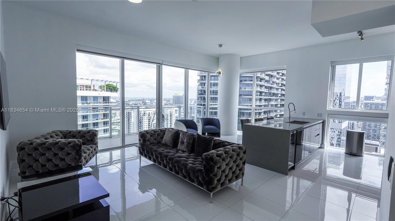 1080 Brickell Ave 4209  Miami FL 33131 photo