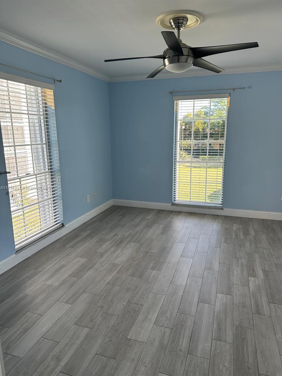 661 N University Dr 1-201  Pembroke Pines FL 33024 photo